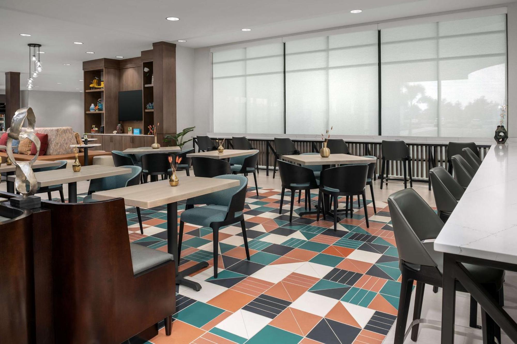 Hampton Inn Orlando Southeast Nona Narcoossee Exterior foto